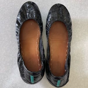 GUC Tieks Obsidian Black size 10.